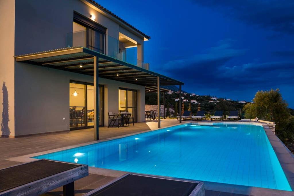 New Villa Blue With Private Pool At Trapezaki Livathos  Exterior foto