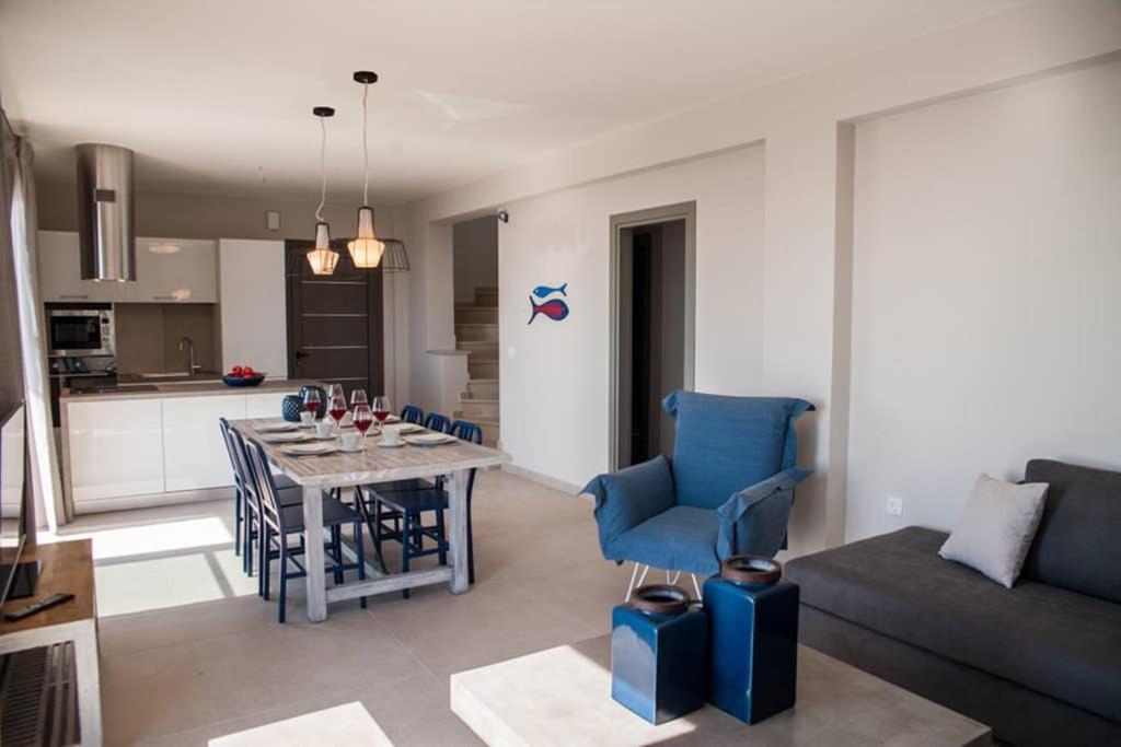 New Villa Blue With Private Pool At Trapezaki Livathos  Exterior foto